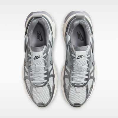 Nike V2K Run Women's Shoes with Reflective Accents. Nike JP